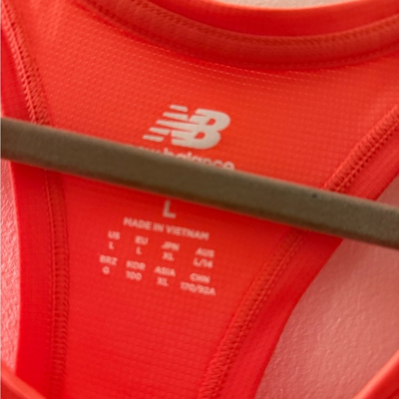 ‼️FLASH SALE‼️ New Balance Women's Coral Tank Top - Picture 3 of 4